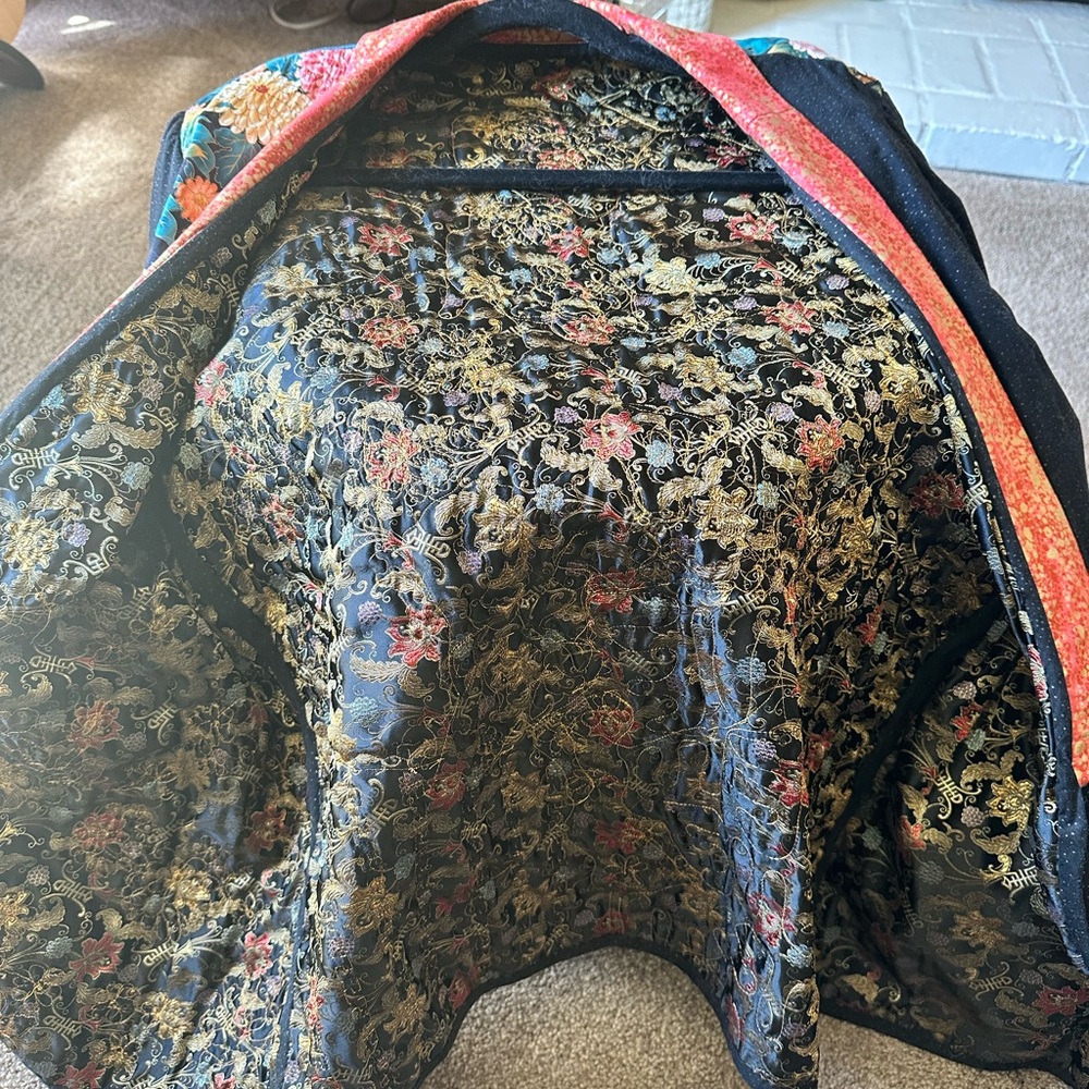 Vintage Handmade Oversized Asian Inspired Blazer - Picture 5 of 13